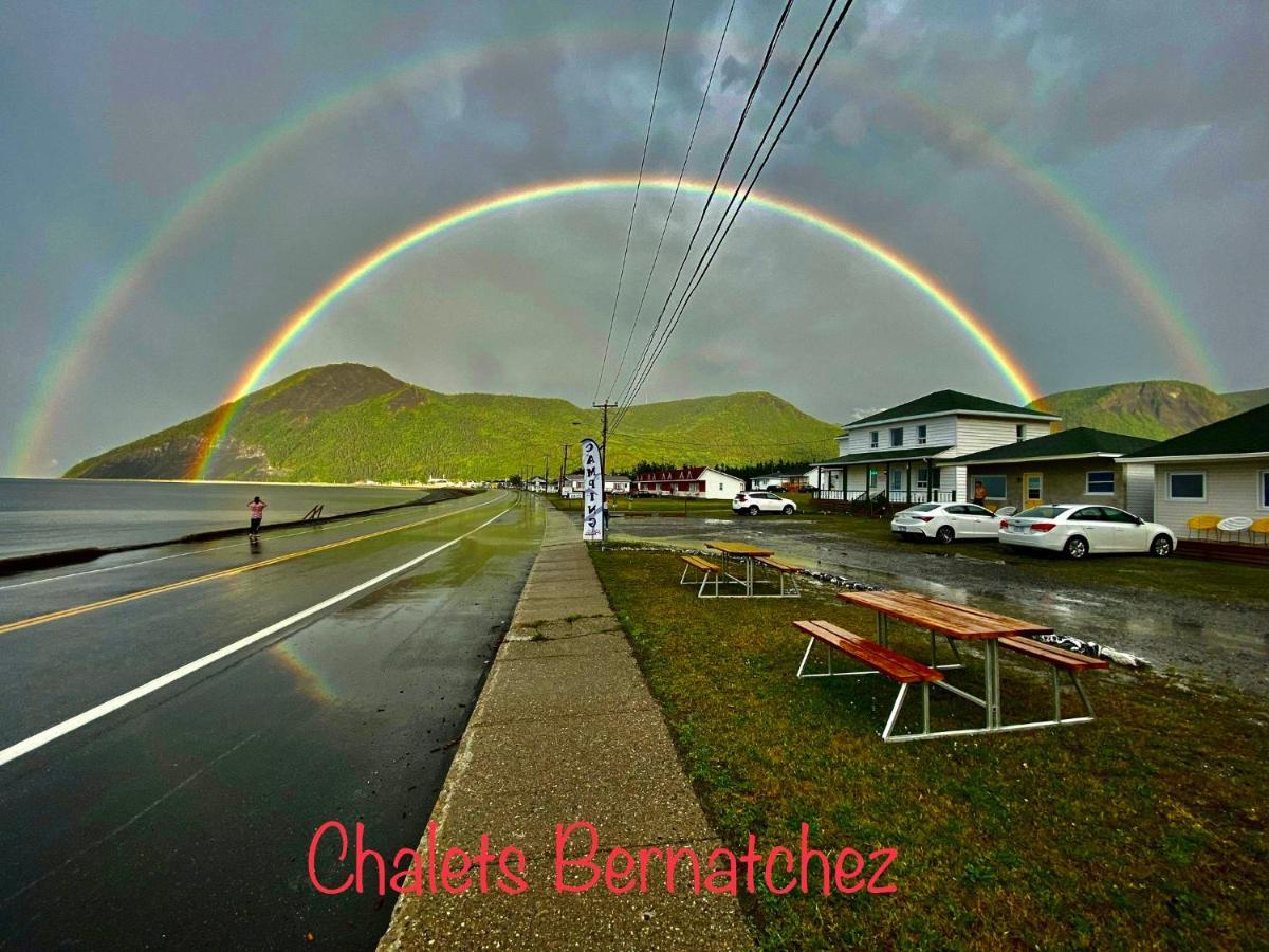 مونت سانت بيير Chalets Bernatchez المظهر الخارجي الصورة